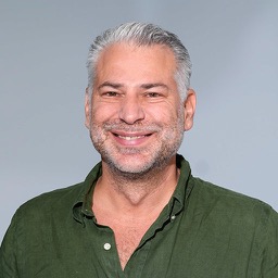 Nandor Szabó, Geschäftsführer Medtraco GmbH